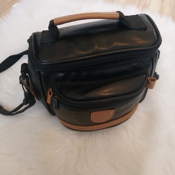 Vintage Handbags - Vintage Solidex black leather camera bag